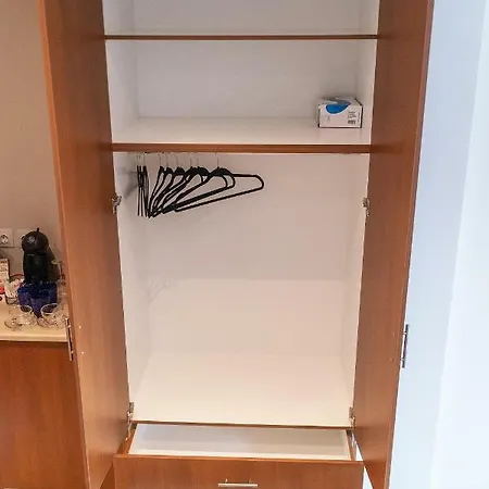 Apartment Pipinou Lux For 2 Vipgreece Athens